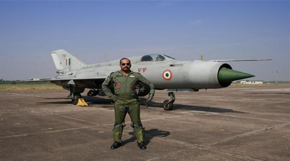 印度|50枚炸弹砸向国内！印度飞行员点错按钮，数十人当场毙命