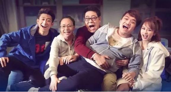 靳东|14岁主演电视剧,靳东给他当配角,如今三十岁,谁能认出来