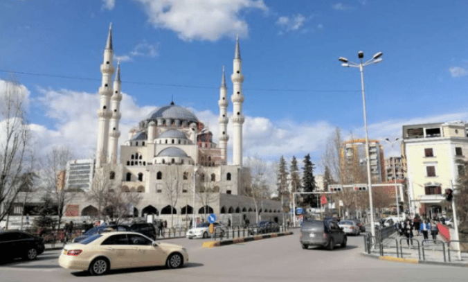 歼-20▲白拿我国上百架战机，转头却抛售至西方国家，简直无耻至极！