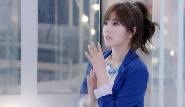 赵奕欢|她和赵奕欢是“烂片姐妹花”，如今一个嫁入豪门，一个沦为网红了