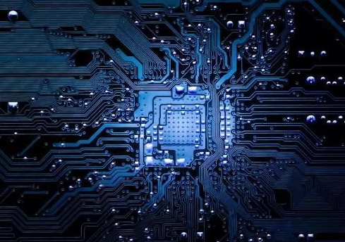 芯片|集成电路大学，只为满足芯片人才需求，任正非：校企合作是关键