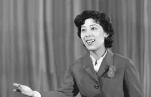 关牧村|她是国家一级演员，45岁二婚嫁高官被宠21年，如今66岁衰老难认