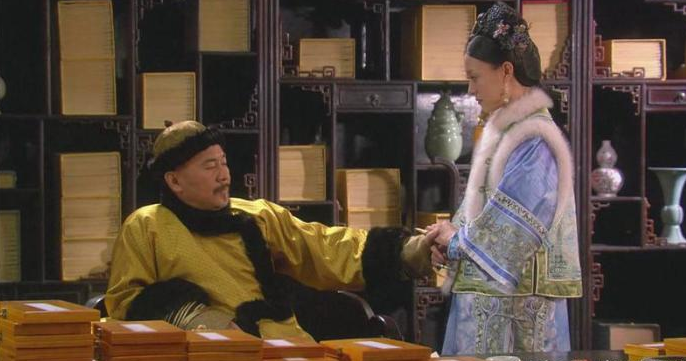 雍正|安陵容到死也不知，为何入宫第一天雍正就恶心她？竟全因这小习惯