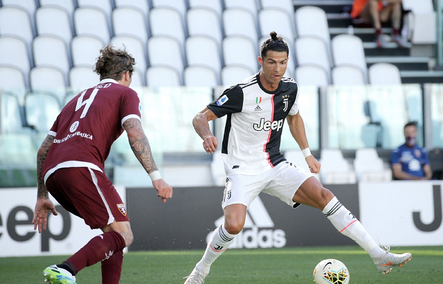 浙江男篮：尤文4-1都灵刷爆纪录！布冯成意甲第一人，C罗任意球创历史