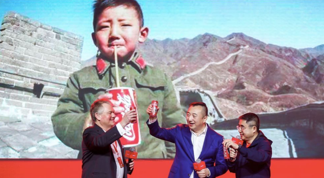 颜夕趣史|那个在长城喝可乐的中国男孩，其照片走红世界，后来过得如何？