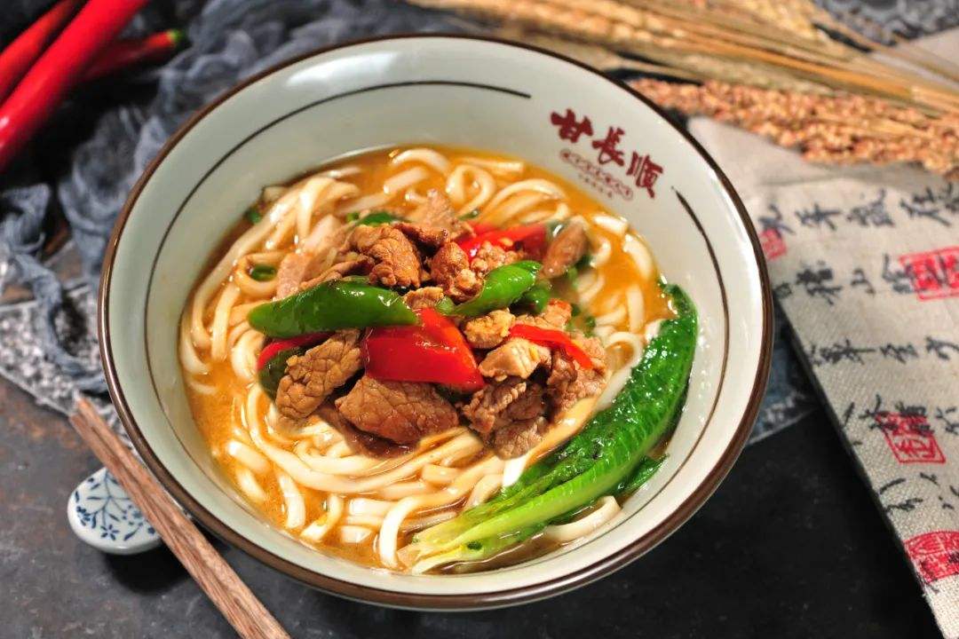 米粉|超好吃的米粉做法：早起的鸟儿有虫吃，来一碗招牌米粉醒醒脑吧