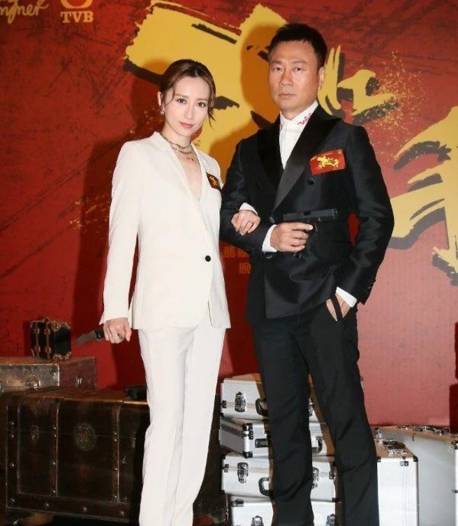 龚嘉欣|太尴尬!TVB三届视帝被曝拍剧碰女星重要部位数十次:不能借位!