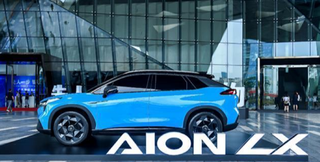 「SUV」了不起的“中国造”，一公里1毛钱，车重近2.2吨却能3.9秒破百