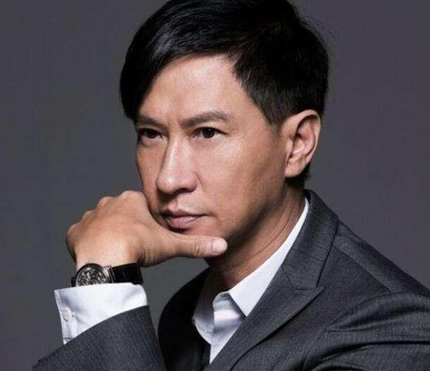 『渣渣辉』“渣渣辉”放弃代言传奇付出惨痛代价,大明星也身不由己啊!