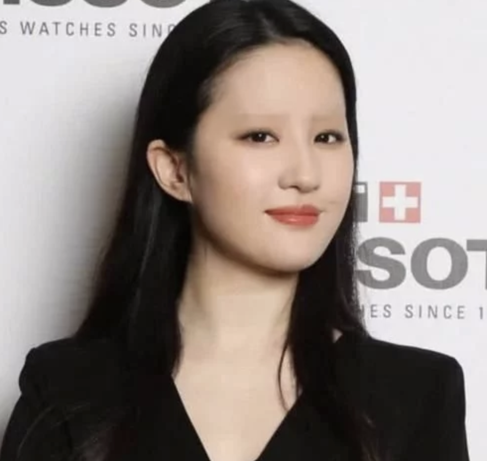 纹眉 为什么不提倡女生“纹眉”？美容师透露原因有2点，看完就懂了