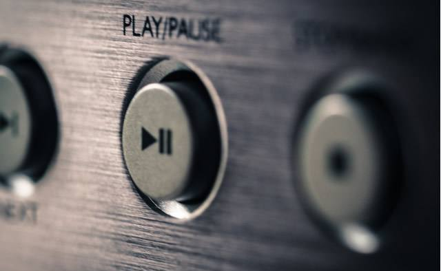 粤语歌曲|粤唱粤有味，⑦首经典粤语歌曲，它们是怎么打动我们的心