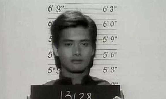 影帝|香港众影帝“囚照”曝光，周润发最衰，而最后一位跟真的一样！