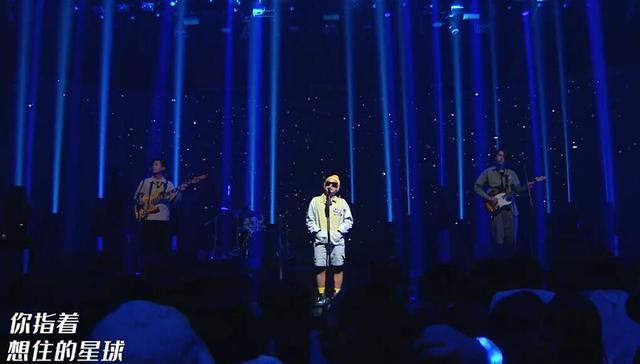 梁龙|《乐队的夏天2》后鲨让人失望，五条人是乐队里小品演得最好的