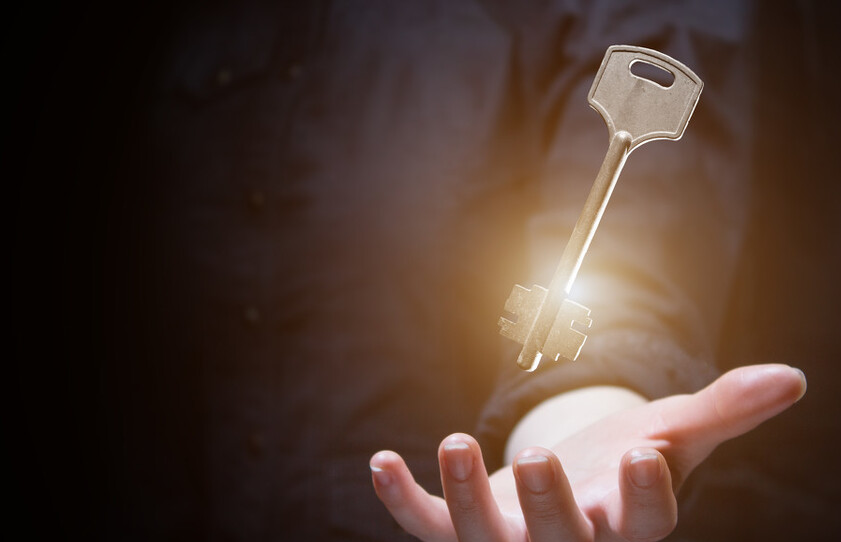 芯片|芯片断供，孤立无援，悲壮华为！