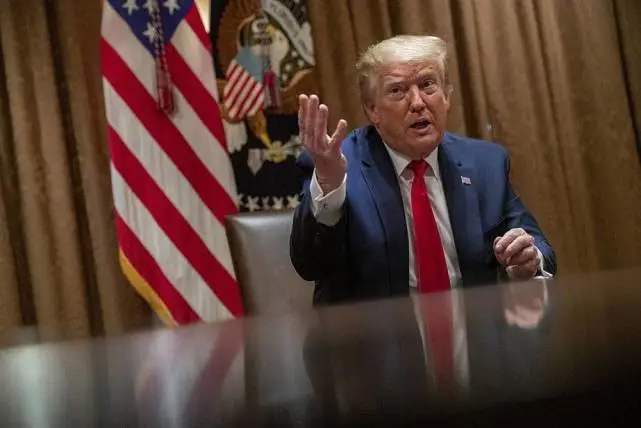 「印度」“搞垮”印度？美国通告全球：敢买俄制装备就制裁！莫迪：不要多管闲事！