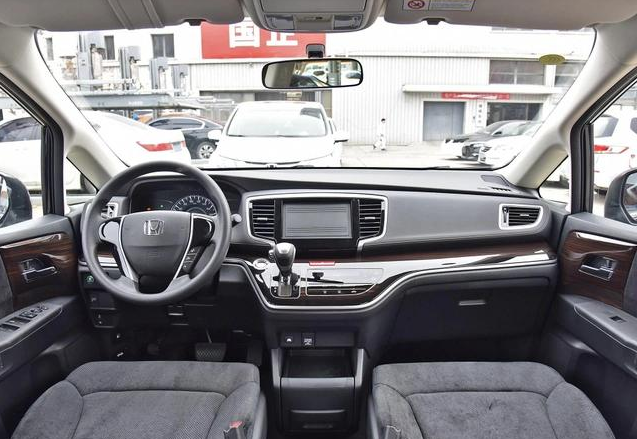 现代ix35|奥德赛低配2.0舒享版,全款25.3万左右,值得入手吗?