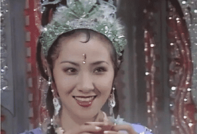 西游记■当年《西游记》有那么多美女，我为啥看那上蹿下跳的猴子？