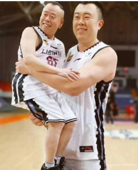 #潘长江#世上“最尴尬”的明星合影，你见过哪一张？看完不许笑！