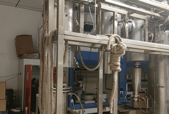 大连|大连理工25岁研究生实验室自缢身亡，留下遗书：来世想做只猫！校方回应！