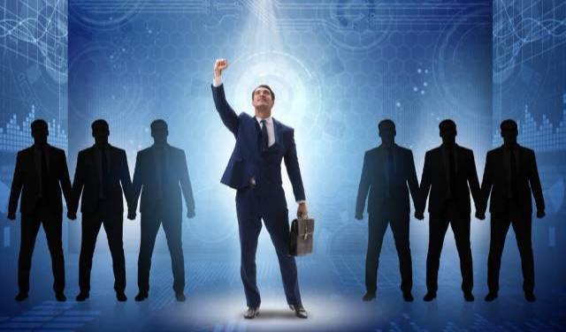 面试：为何很多职场人，40岁后投简历没人回复？搞懂这3点，越老越吃香