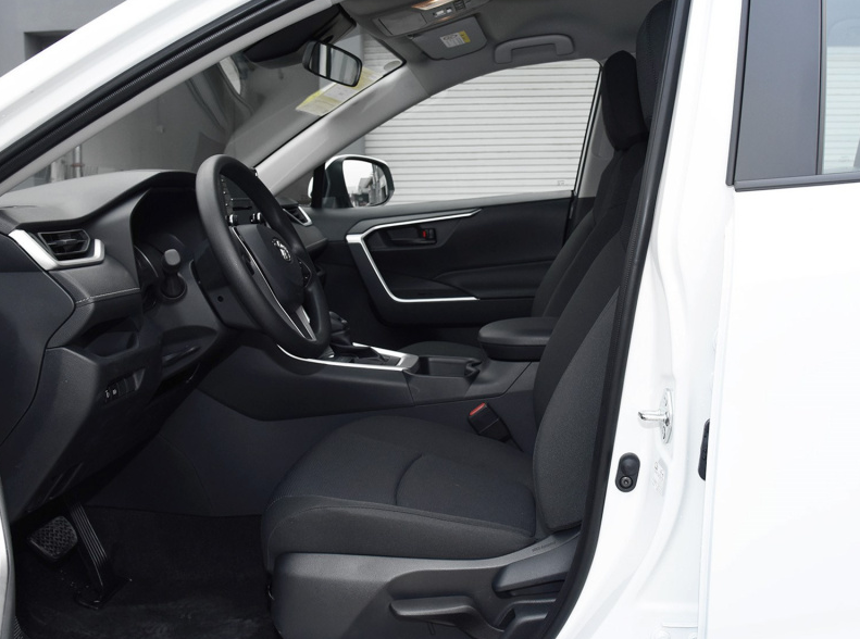 [丰田]开了5年哈6，再换丰田荣放，一个月后，车主忍不住说了实话