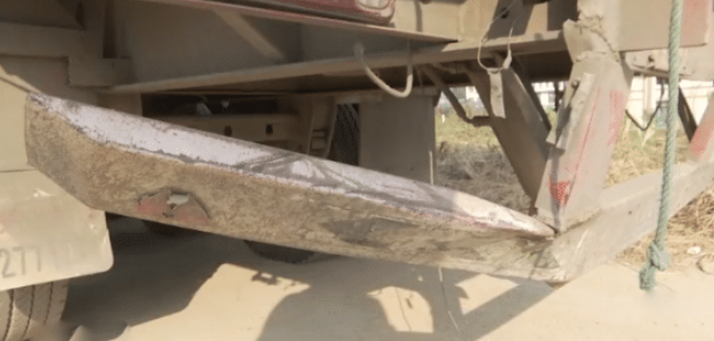 路虎极光|?时速200公里!15岁少年花3万“改装”电动车:撞大货车身亡!