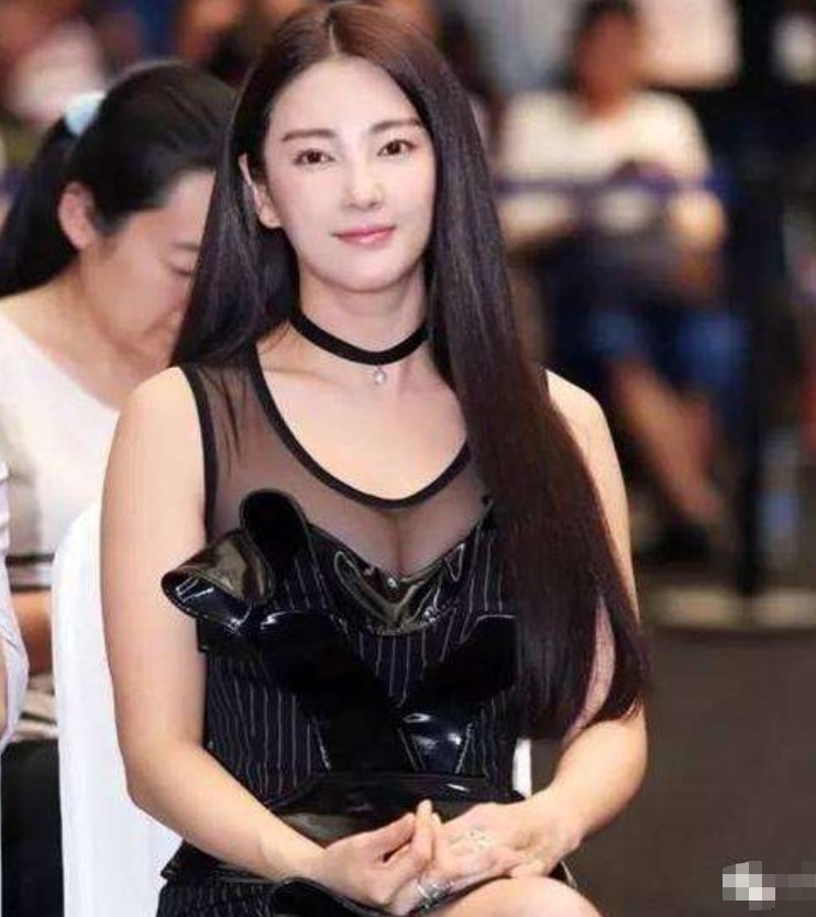 车晓:“离婚后更抢手”的3位女明星,颜值气质都在线,张靓颖、张雨绮上榜