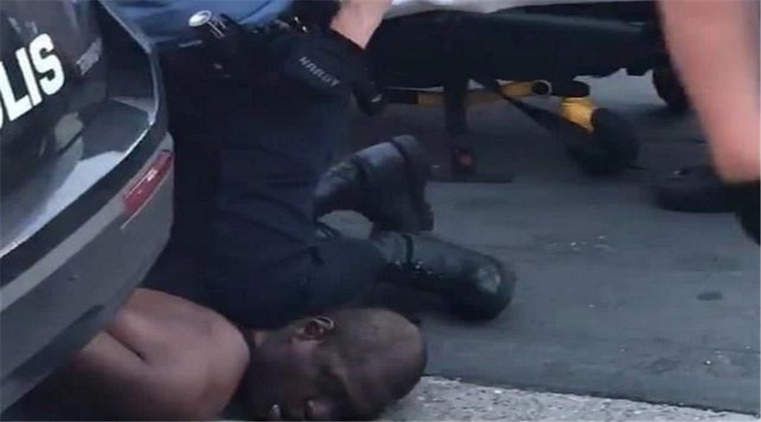 【美国】美国强烈要求：中俄需要为暴乱负责