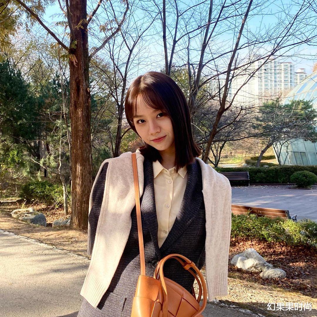lisa|2021锁骨发推荐！Lisa、TWICE志效都爱，惠利减龄又可爱