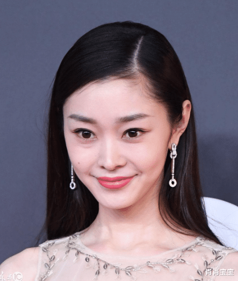 何洁|盘点5位过了30岁就尽显老态的女星，哪一位让你很意外呢！