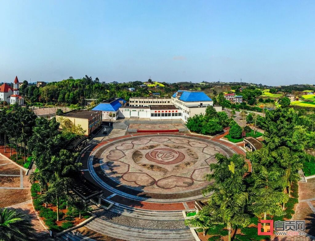 富顺快报 速来围观！自贡3个区、2个乡镇、14个村获通报表扬——