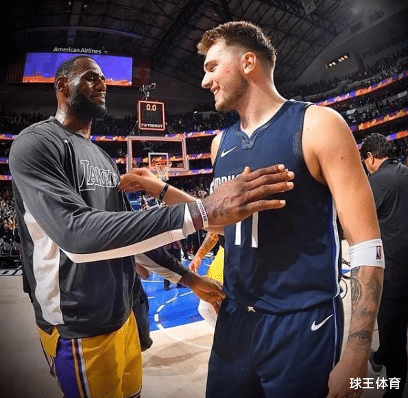 勒布朗·詹姆斯|22岁,4年3246万!联盟第一“非卖品”,他就是22岁的詹姆斯