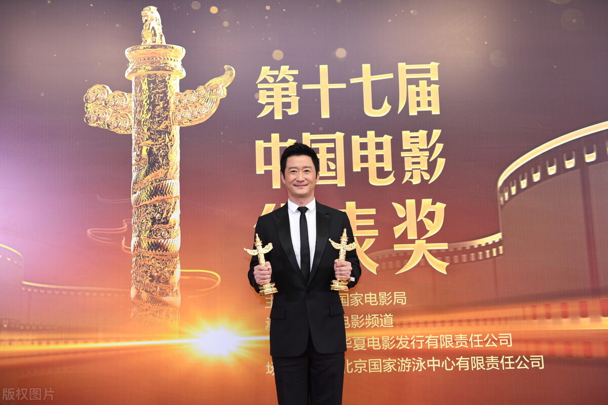 楚乔传|吴京的逆袭情史，因穷曾被两位美人嫌弃，邂逅谢楠后收获神仙爱情