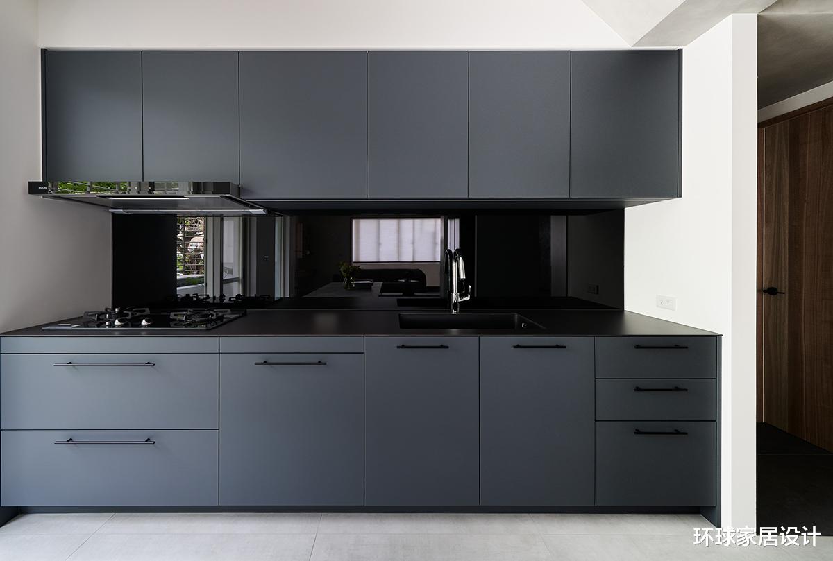 |那些坚持“穷装”的人,原来是真正的高手,把“断舍离”悟透了!