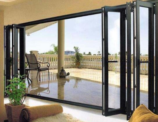 阳台别做推拉门了，又土又脏，聪明人都流行这样设计，新潮又实用