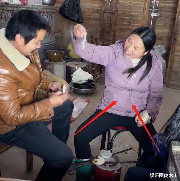 人物设定|小春花B超单子曝光，日期却成了“隐私”，网友：到底给不给看？