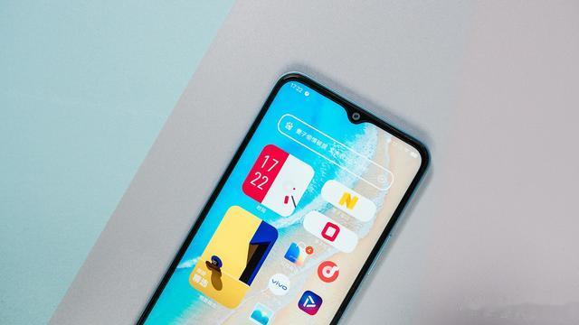 高通骁龙|长续航 畅心玩！骁龙 695加持 iQOO U5图赏