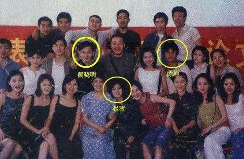 赵薇|赵薇再也不隐瞒了，揭开baby和教主的婚姻关系，难怪她没机会！