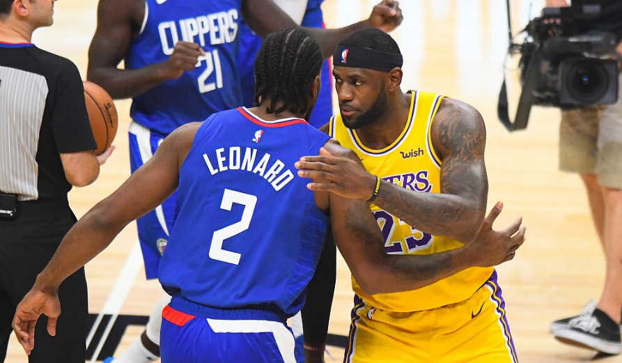 苏群|都是2-3，湖船谁能翻盘？名嘴苏群的回应太直接，同城不同命，老詹回到凡尘