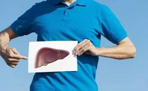 血糖|患有乙肝的人,若身体出现这3种现象,或说明身体慢慢变好