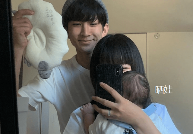 日本“高中生夫妻”秀恩愛曬娃，引起爭議：他們自己還是孩子-圖5