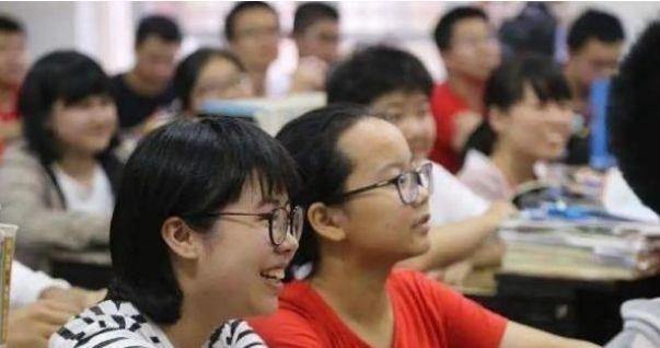 雪落无尘谈|梁建章提议“取消中考”，将初中和高中合并，读4年直接考大学