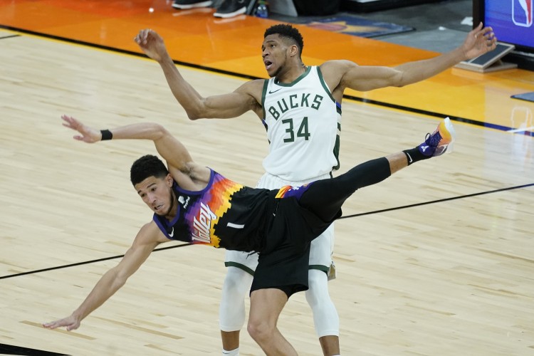 保罗|爆冷！保罗布克狂轰58分带队大逆转，字母哥空砍47+11错失绝杀