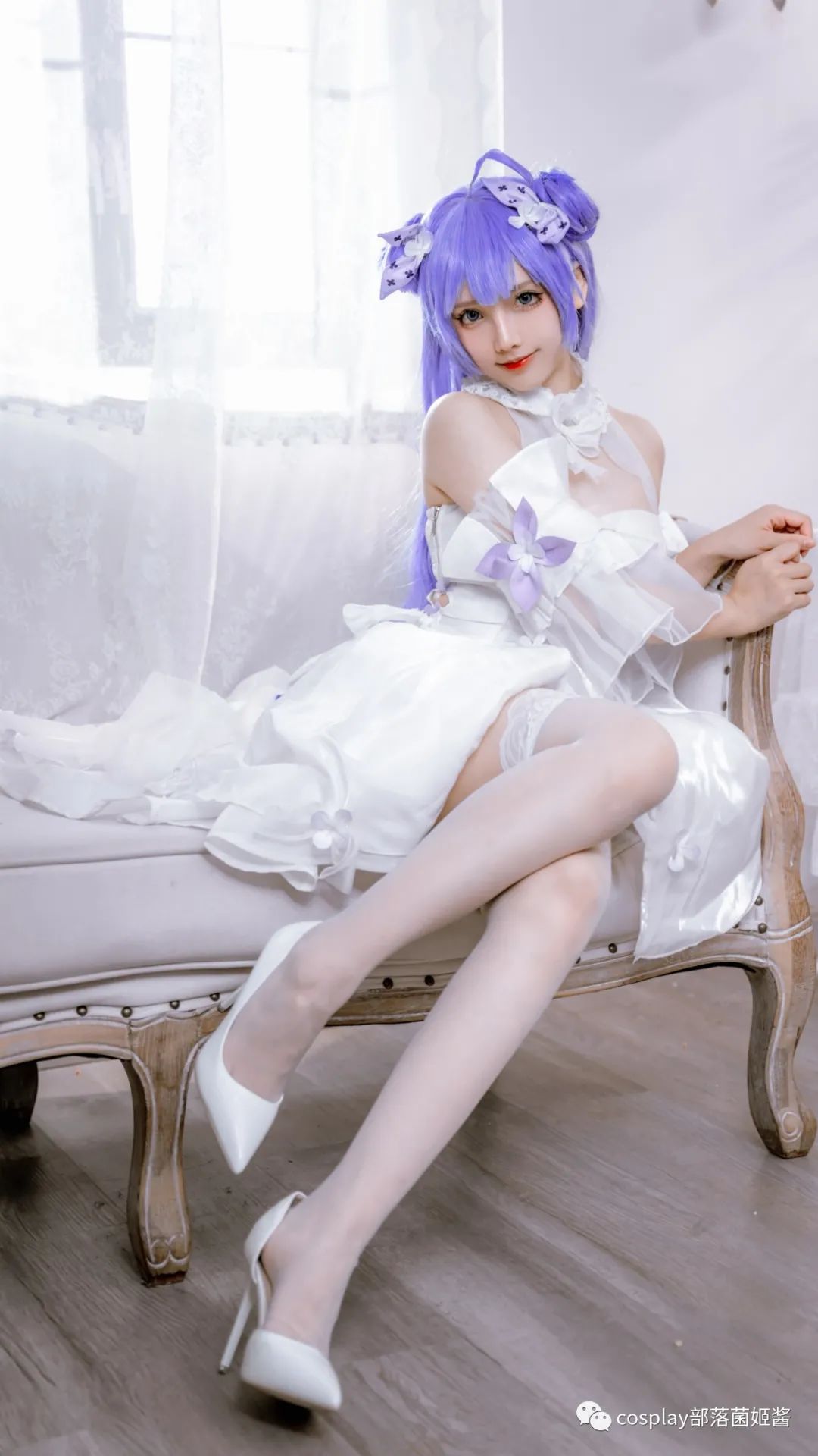 |cos：独角兽打歌服cos正片@阿璇学妹