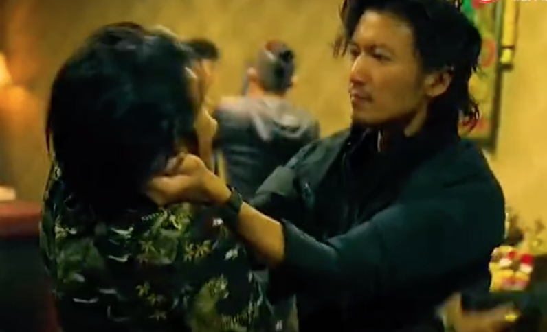 电影|甄子丹新片票房破11亿!谢霆锋演技“炸裂”,港片的又一里程碑!