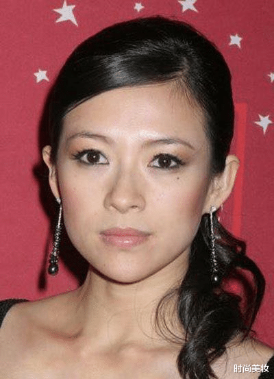 时尚美妆|张嘉倪长期使用5年美容仪，如今变成啥样了？老公：不敢相信