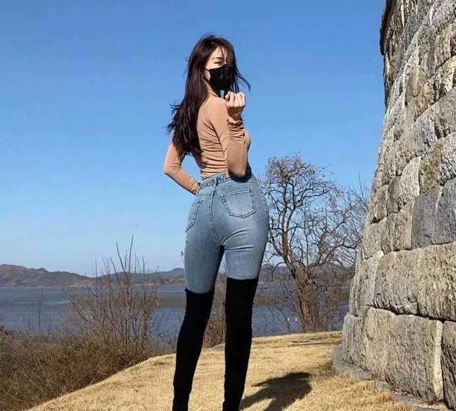 健身|来自韩国180厘米的女神,超清纯的颜值,当真是魔鬼曲线