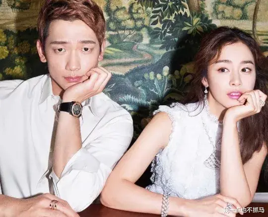 d社|1月1日，是属于D社年度情侣大爆料的！