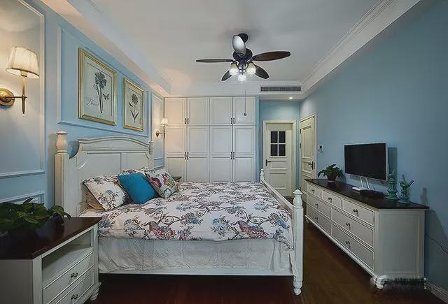 120平美式新房,刚装修完邻居就争先上门观赏,都说很喜欢书房