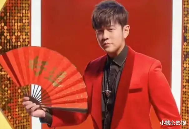 唐嫣|42岁周杰伦瘦身成功，重回颜值巅峰，网友：明星果然是胖着玩玩